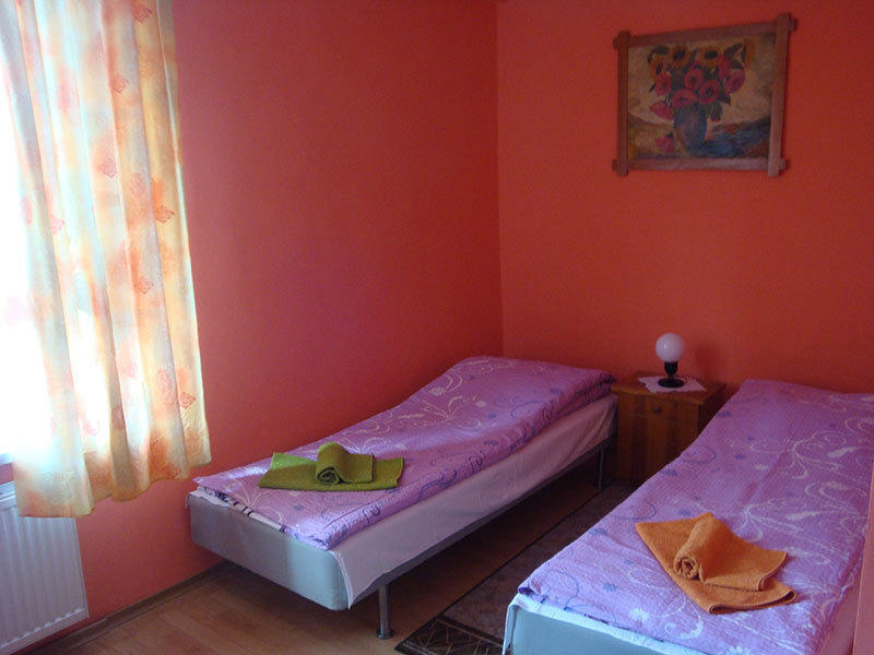 Ferienwohnung Dom Sportowca Roko Danzig Zimmer foto